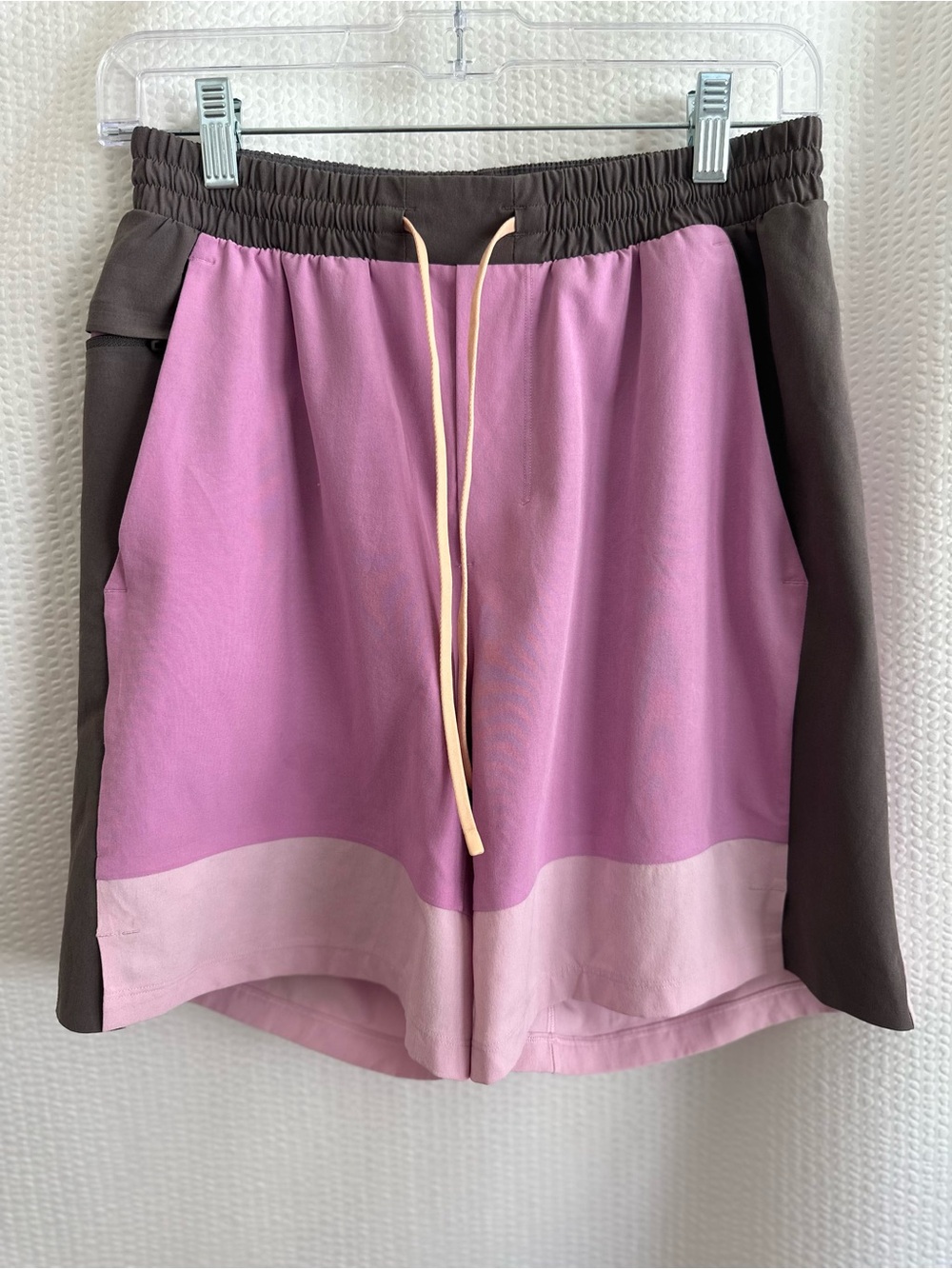 Lululemon Pool Short Pink Grey Colorblock Swim Trunks Shorts 7” Men’s Size Small